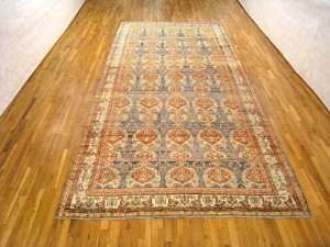 Antique Persian Bibikabad - Item #  31290 - 16-7 H x 8-0 W -  Circa 1920